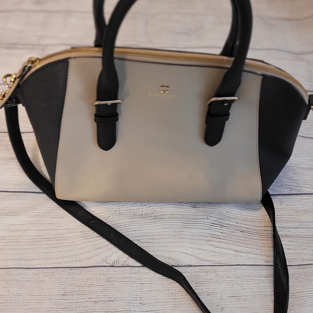 Kate Spade Black and Cream Handbag